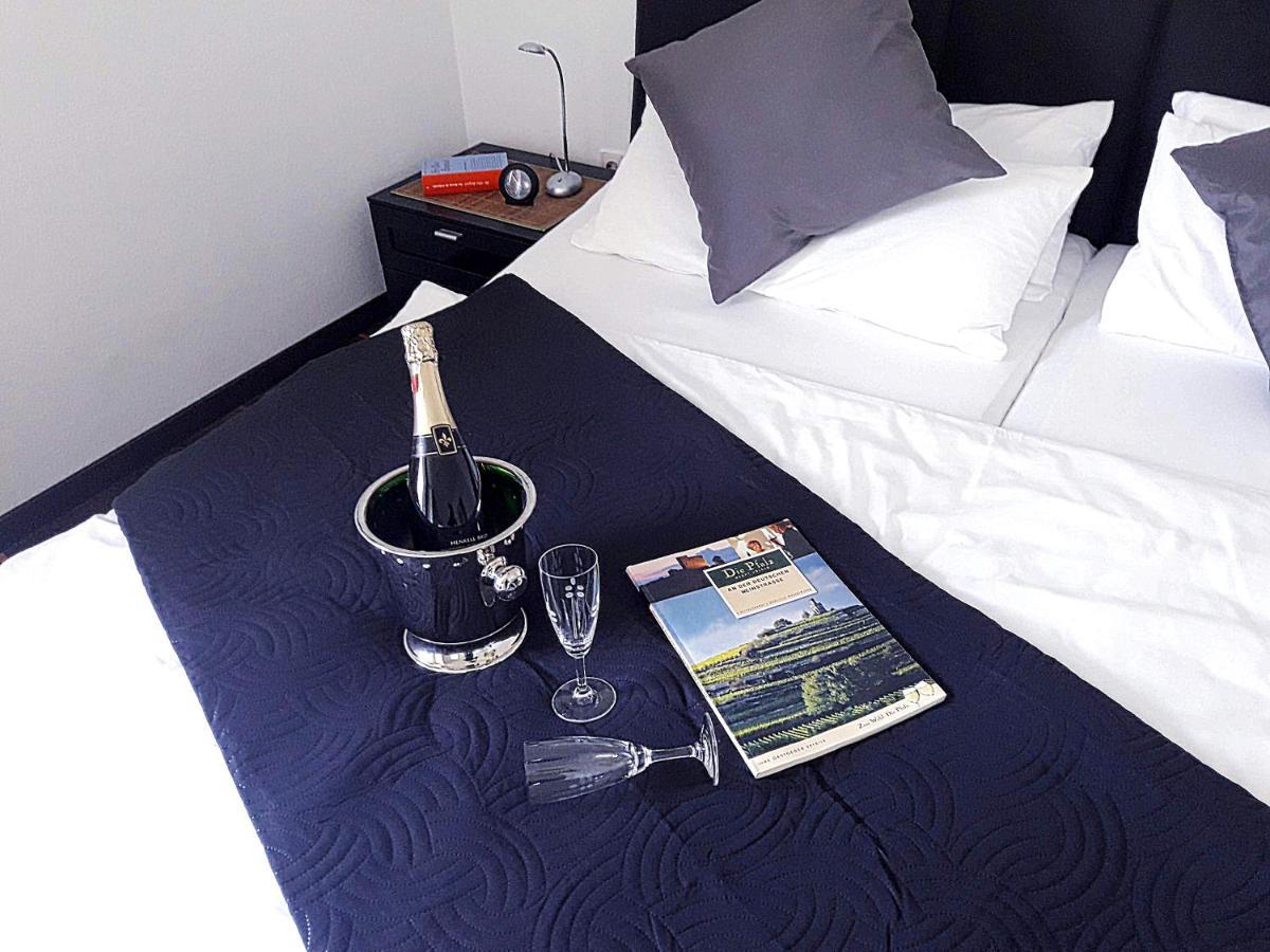 Gaestehaus Lifestyle Kirrweiler  外观 照片